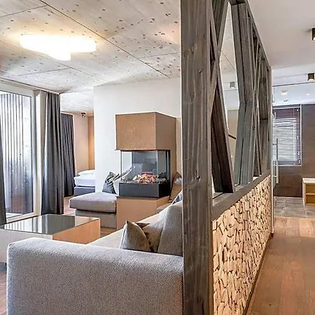 Angerer Alm Hotel 4*